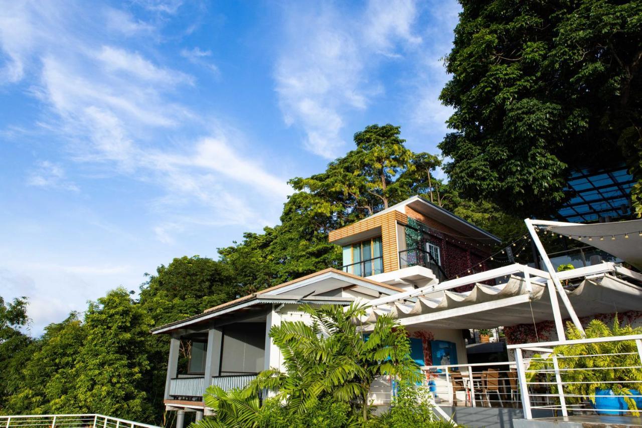 Phuket View Coffee And Resort Chalong Bagian luar foto