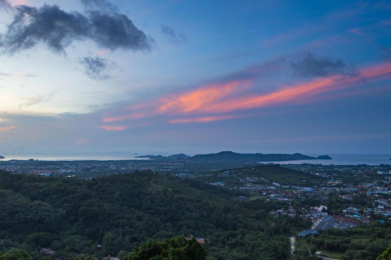 Phuket View Coffee And Resort Chalong Bagian luar foto