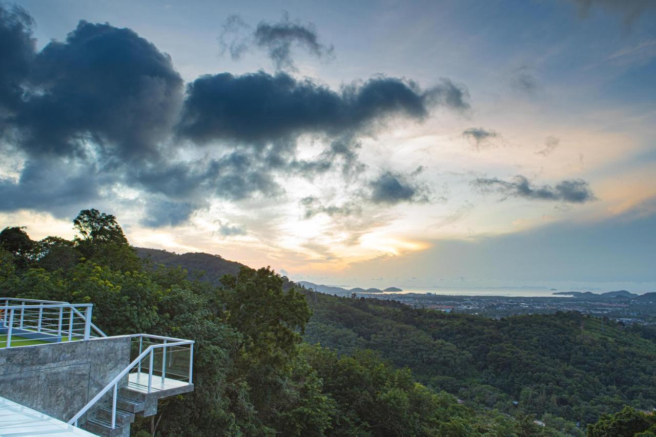 Phuket View Coffee And Resort Chalong Bagian luar foto